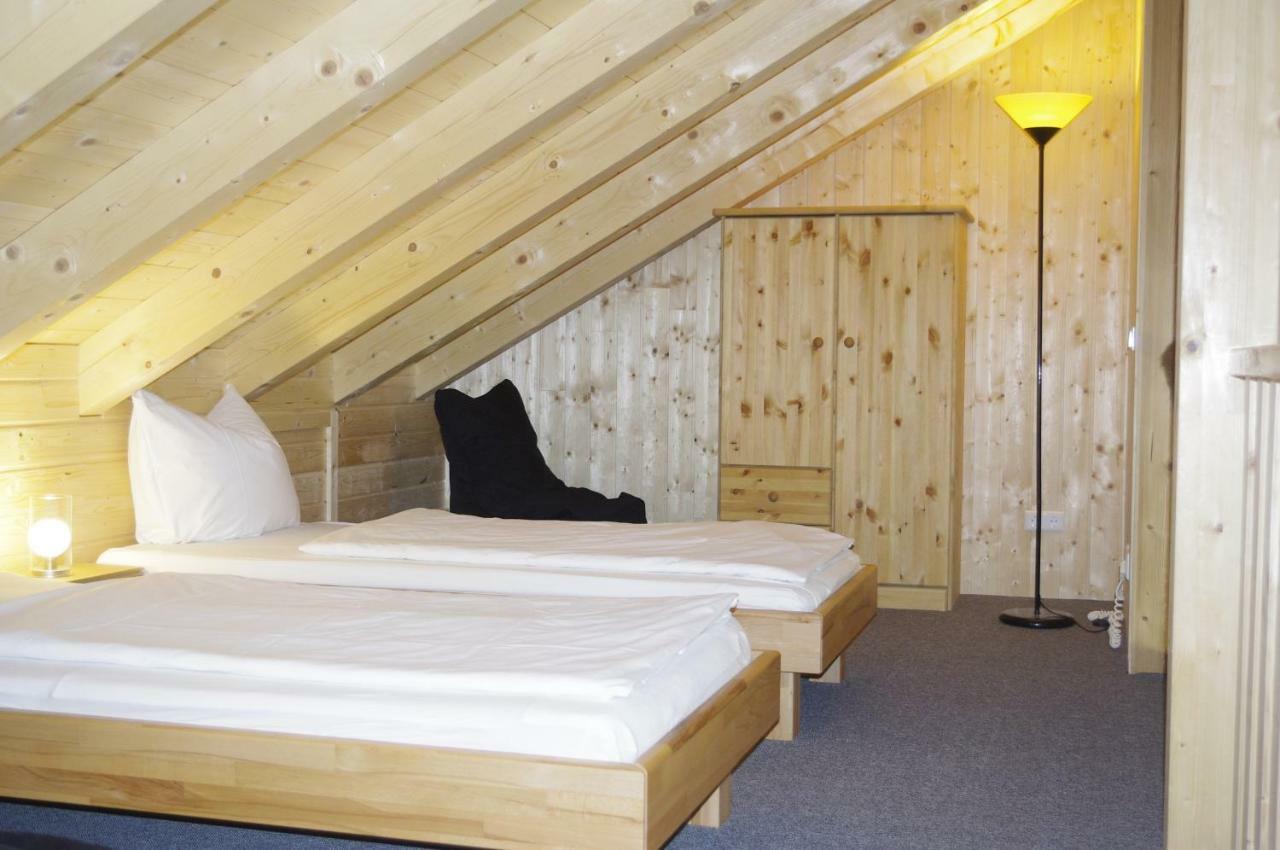 Huettenflair-Mosel Ferienwohnung 恩克里克 外观 照片